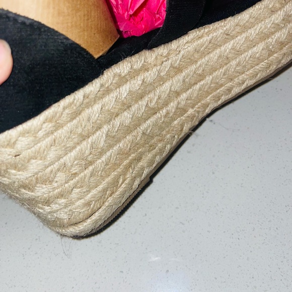 Platform Open Toe Wedges - Picture 4 of 7